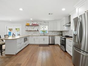 10819 Burdine Street, Houston TX 77096