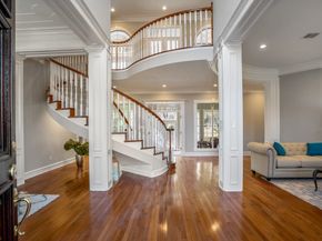 63 N Windsail Place, The Woodlands TX 77381