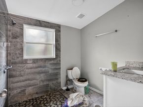 9621 Dogwood Lane, Houston TX 77365