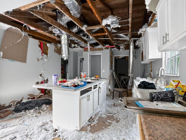 9621 Dogwood Lane, Houston TX 77365