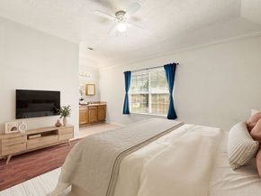 6418 England Street, Houston TX 77021