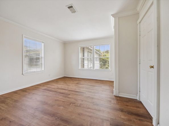 218 W 15th Street 15, Houston TX 77008