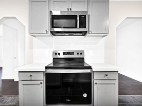 218 W 15th Street 15, Houston TX 77008