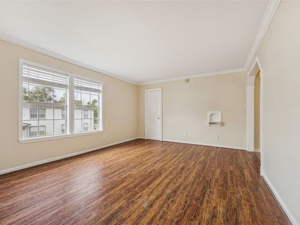 218 W 15th Street 15, Houston TX 77008