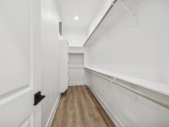 2826 Versailles Oak Lane, Houston TX 77092