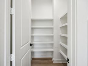 2826 Versailles Oak Lane, Houston TX 77092