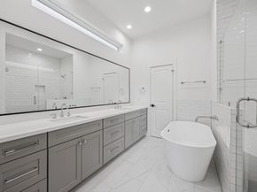 2826 Versailles Oak Lane, Houston TX 77092