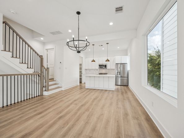 2826 Versailles Oak Lane, Houston TX 77092