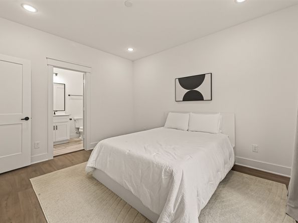 1243 W 23rd Street C, Houston TX 77008