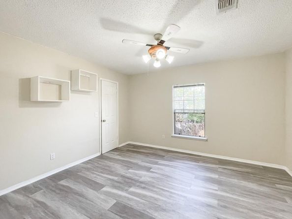 3423 Green Fields Drive, Sugar Land TX 77479