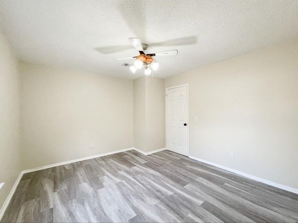 3423 Green Fields Drive, Sugar Land TX 77479