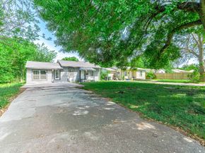 810 Clinton Park Street, Houston TX 77029