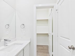 3073 Hicks Street, Houston TX 77007