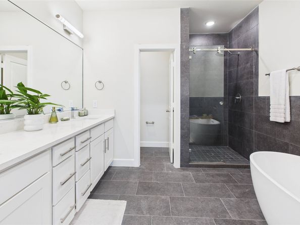 3073 Hicks Street, Houston TX 77007