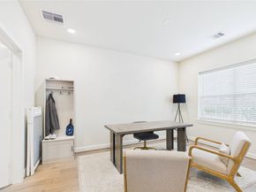 3073 Hicks Street, Houston TX 77007