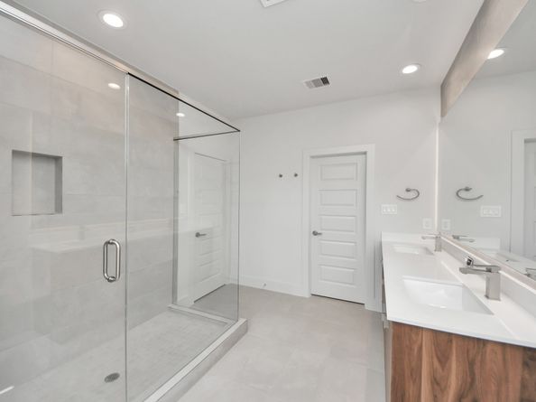 3005 Ocean Cay Drive, Houston TX 77047