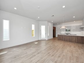 3005 Ocean Cay Drive, Houston TX 77047