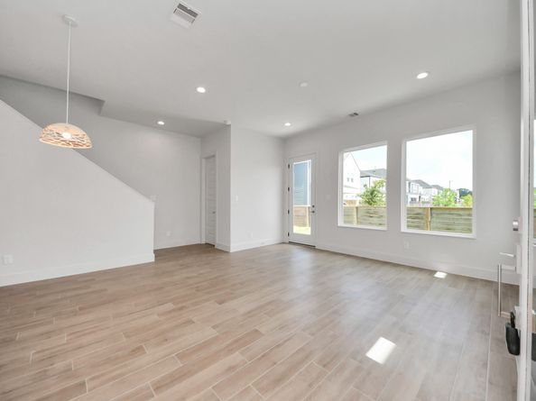 3005 Ocean Cay Drive, Houston TX 77047