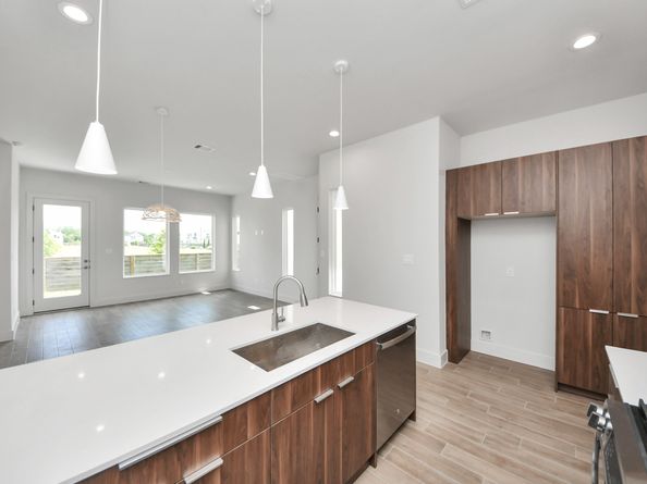 3005 Ocean Cay Drive, Houston TX 77047