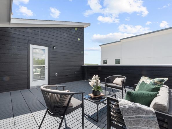 515 Schweikhardt Street, Houston TX 77020