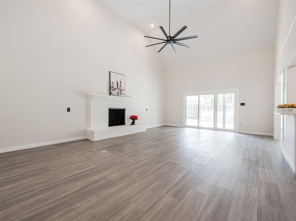 6215 Portal Drive, Houston TX 77096