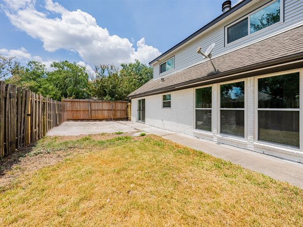 6215 Portal Drive, Houston TX 77096