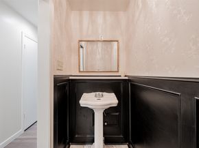 6215 Portal Drive, Houston TX 77096