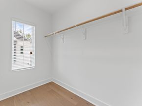 328 Neyland Street, Houston TX 77022