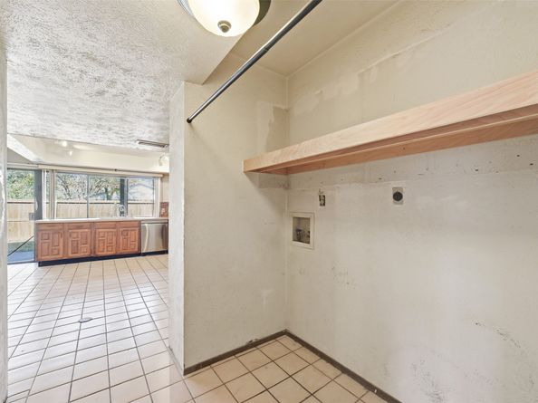 5323 Girnigoe Drive, Houston TX 77084