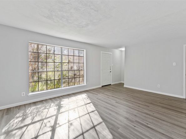 4154 Belle Park Drive, Houston TX 77072