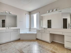 3902 Breaux Bridge Lane, Sugar Land TX 77479