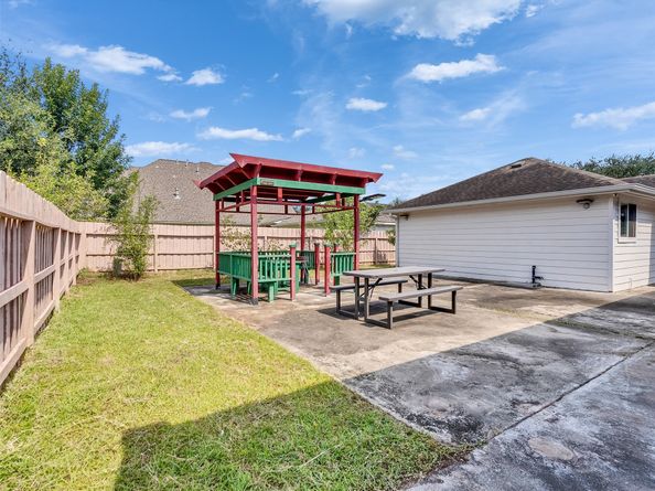 3902 Breaux Bridge Lane, Sugar Land TX 77479