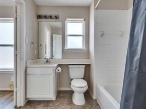 3902 Breaux Bridge Lane, Sugar Land TX 77479