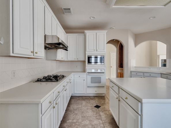 3902 Breaux Bridge Lane, Sugar Land TX 77479