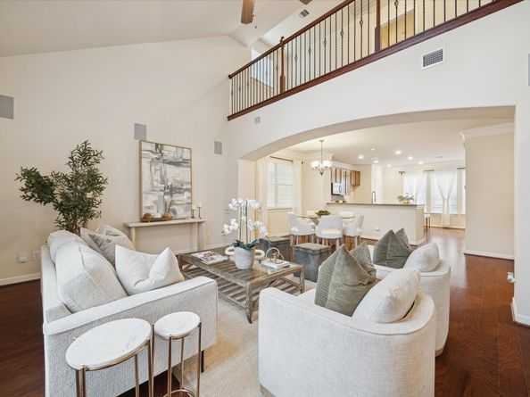 888 Fisher Street, Houston TX 77018