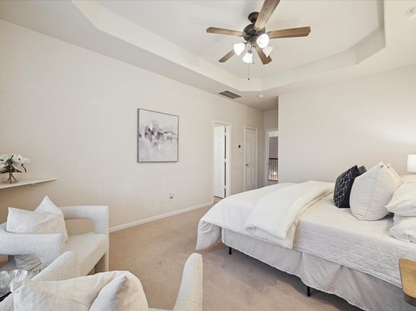 888 Fisher Street, Houston TX 77018