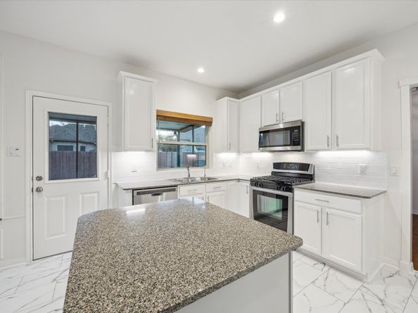 14138 Ivy Bluff Court, Houston TX 77062