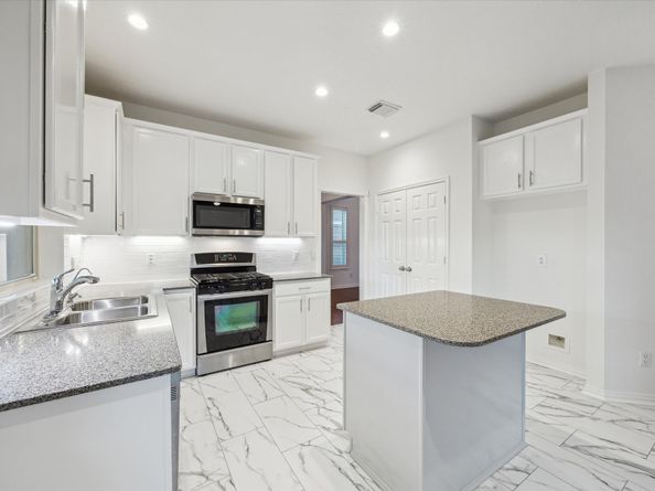 14138 Ivy Bluff Court, Houston TX 77062