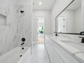 9419 C Montridge Lane, Houston TX 77080