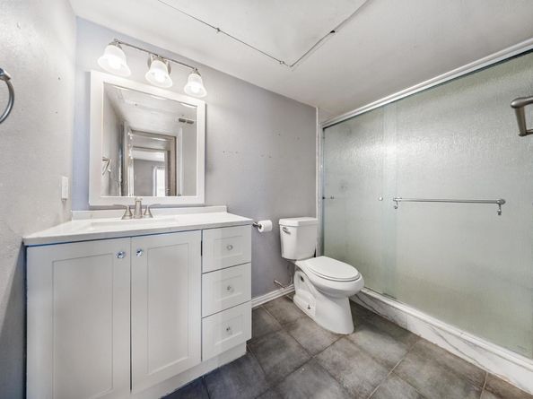 2818 S Bartell Drive 39, Houston TX 77054