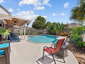 3005 Autumn Park Court, Friendswood TX 77546