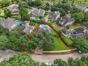 3005 Autumn Park Court, Friendswood TX 77546