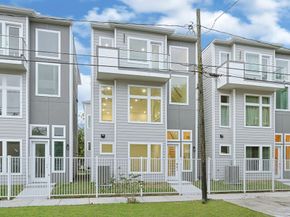 6713 Saint Augustine Street, Houston TX 77021