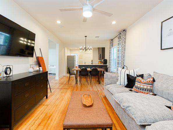 3608 Mcilhenny Street, Houston TX 77004