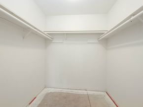 12306 Taylors Crossing Drive, Tomball TX 77375