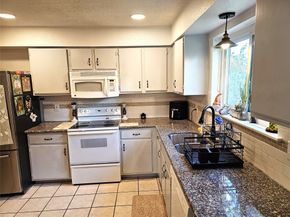 17211 Heritage Bay Drive, Webster TX 77598