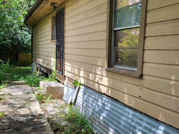 5620 Lucille St, Houston TX 77026