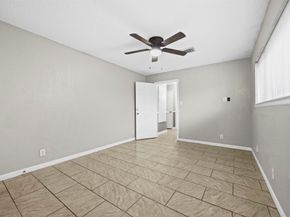 539 Edgebrook Drive, Houston TX 77034