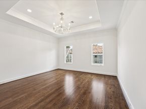 2330 Maroneal Street, Houston TX 77030