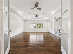 2330 Maroneal Street, Houston TX 77030